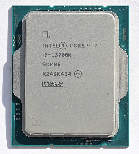 Core i7-13700K